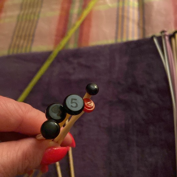 Lot of 10 pair vintage knitting needles and 3 singles - Picture 8 of 10